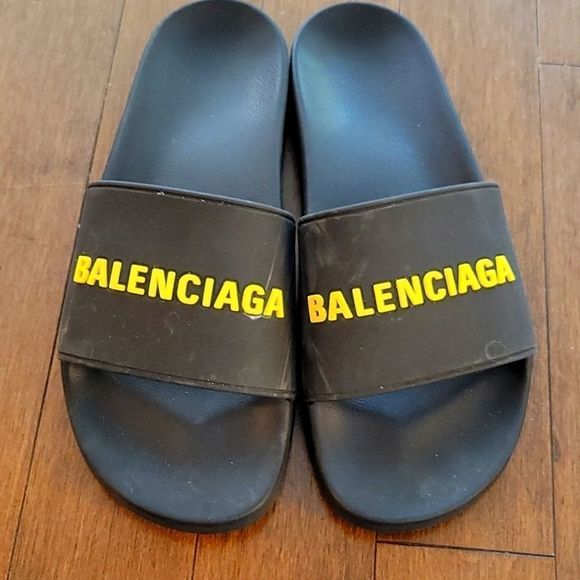 BALENCIAGALogo-print rubber pool sliders - Picture 1 of 4